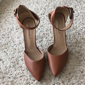 Tan Heels